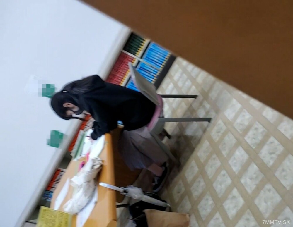 FC2-PPV-3334369 *1980pt 限时！外貌【未授权】“我觉得我爸妈很开明……”1⚪︎学妹，目标是公务员。对一个真正的女性朋友进行性教育，但不允许在客栈内射精。