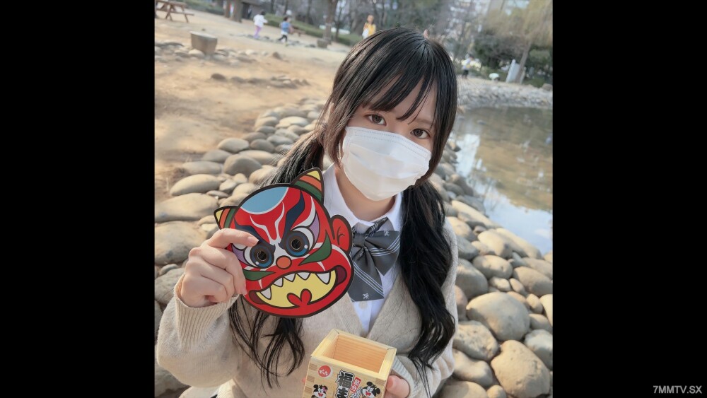 FC2-PPV-3259888 第一枪！ ！仅售 1980pt！ ！猥亵Fcup女学生上街！ ！娃娃脸巨乳美少女◯直播密室无束缚胶皮连续二次长枪穿透射精！ ！