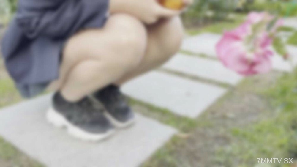 FC2-PPV-3249707 安静的**J●。因为我边听音乐边说话，我忍不住要撑起自己。原正和是高敏感、易爆发的成年大众，粗野粗暴，倒地不射精。 ♡互爱♡FC2-PPV-3249707