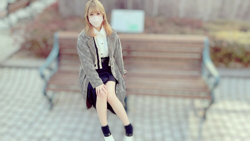 FC2-PPV-3234012 工作的感觉就是无法无天的反抗。天生的可爱、可爱的笑容“东亚”失业、老年人的和服“初生粗俗射精”