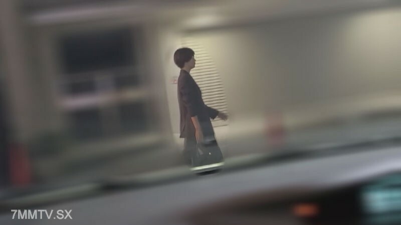 FC2-PPV-3223977 一个男孩的新妻子已经完成。当时，当我穿著马甲时，我能感觉到动作句。