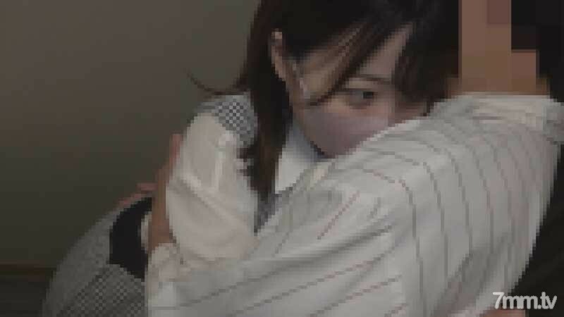 FC2-PPV-2890108 Last 100“#39”面包店招牌少女，围裙连续做爱。大屁股上的颜射♡两种感觉♡FC2-PPV-2890108