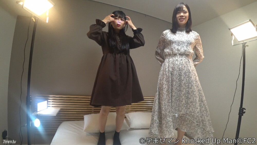 FC2-PPV-2430188 【新作，半价！ ]♀43专业生米◯-chan19岁，♀206女大学生我◯-chan19岁第5次（3P）Ojisan被AV拍摄怀孕◯两个被切断的肮脏的小赛夫勒不负责任的3P只为乐趣饼狂欢