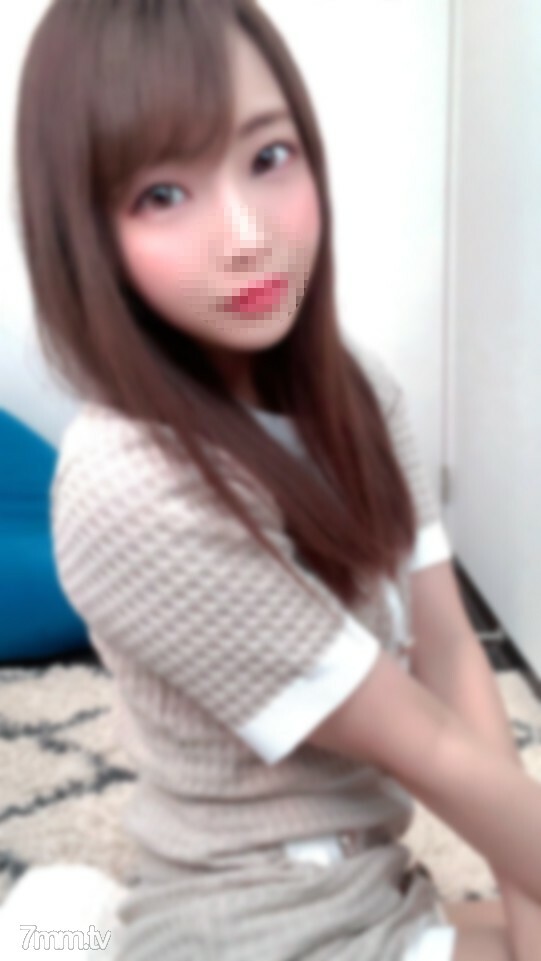 FC2-PPV-2104884 （限时）立即骑上一张完整的脸的美丽猫眼脸