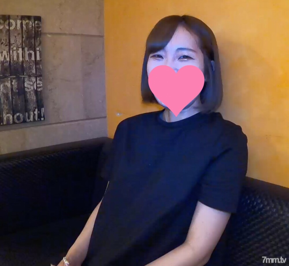 FC2-PPV-1862883 063 [传教士中出&amp;大脸] 像运动一样轻松捕捉男女活动的轻松女人的笑容和充满受孕汁液的丰富激烈SEX（现役女大学生x P现役女x前模特）