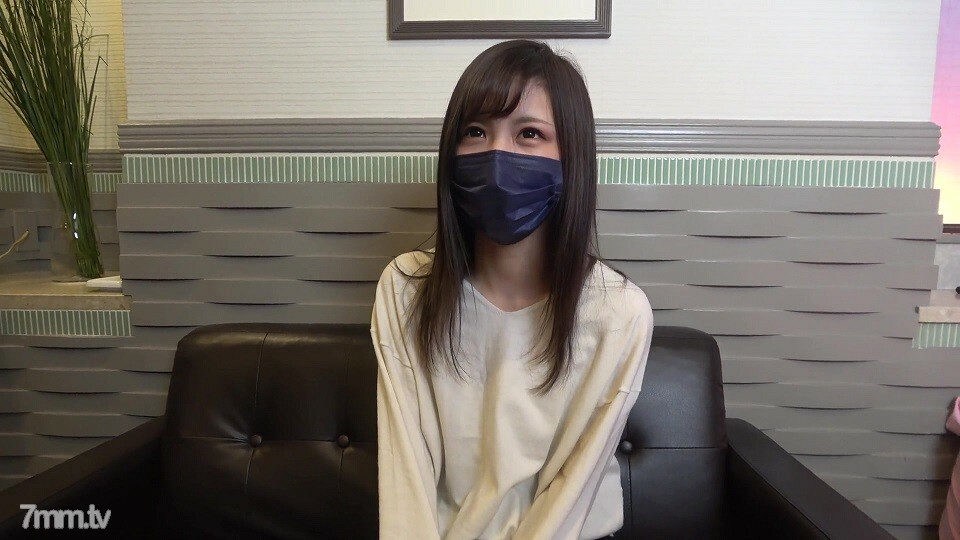 FC2-PPV-1790483 第一拍❤️惊人的腰围54公分！大量精子被扔进了一个苗条美女的小阴部♪[个人拍摄]