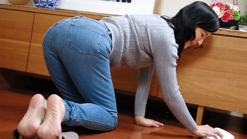 PACOPACOMAMA-050124_100 拥有皮塔面包屁股引诱男人的管家