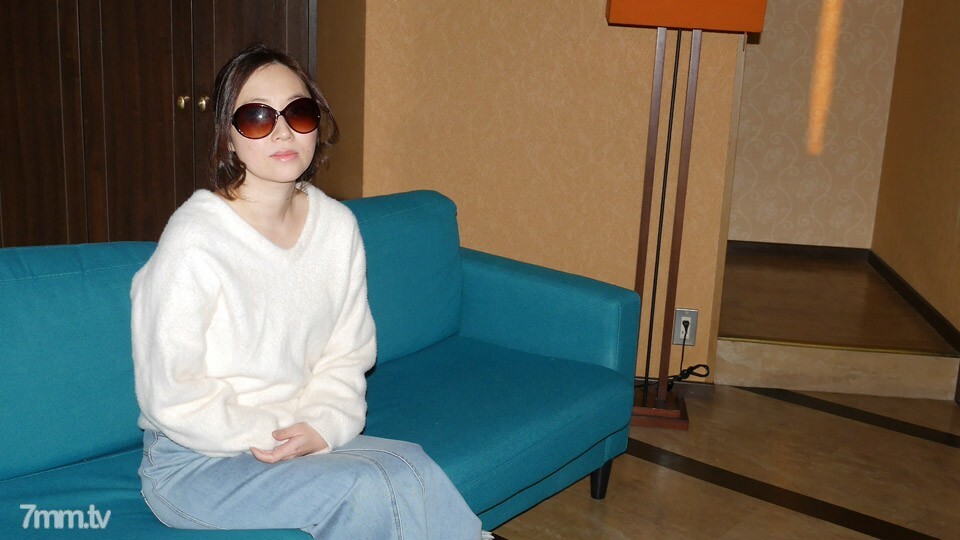 080719-146 外观 NG！太阳镜成熟女人 5 Hiroko Eguchi