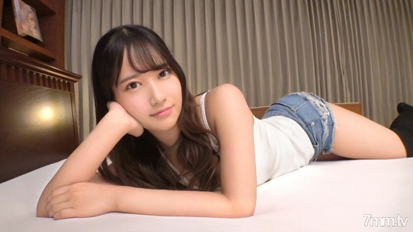 SIRO-4770 [第一枪] [蓬松美乳] [激磨女牛仔] 看似天真却有著小恶魔内容的美丽LIVE经销商登场。当你让可爱的脸蛋蠕动并在阴道后部迎接一只大鸡巴时，你会在抽筋的同时感受到它..网络上的AV应用程序→AV体验拍摄1741