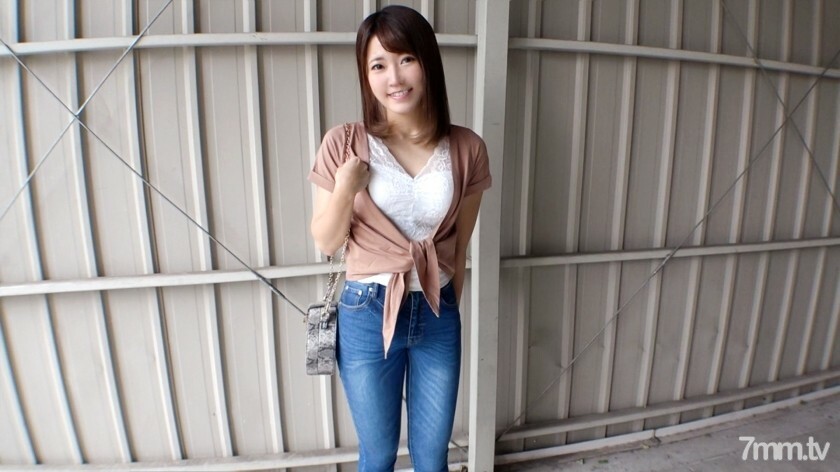 SIRO-3968 【第一枪】【人生第一个玩具..】被前男友伤害，被第一次见面的男人拥抱，怀念过去，发出淫秽声响。应用业馀，第一次AV拍摄107