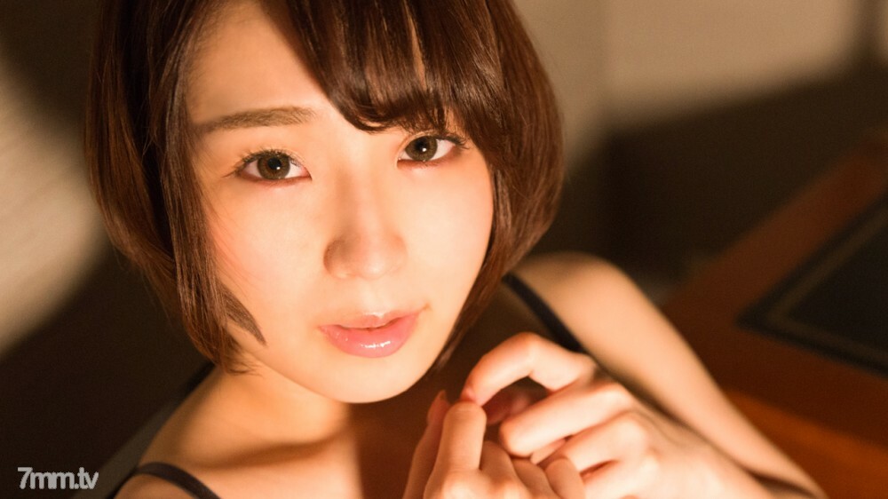 OSW-005 奇闻趣事 SEX / Tsubasa 与一个整洁的漂亮女孩不雅