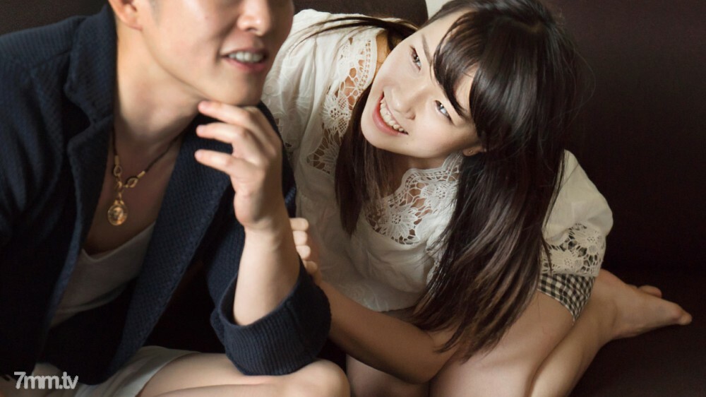 416-REINA-03 “加油！”H/Reina笑著邀请你