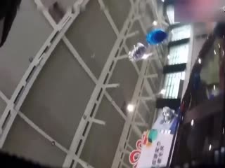 【真实偷拍】大神车展偷怕模特小姐姐