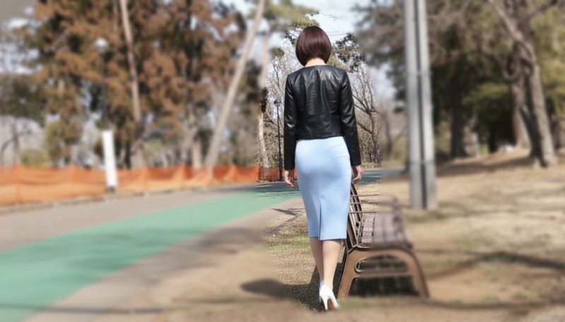 FC2-PPV-4814532 【处女杀手】一对幸福的已婚夫妇每天都享受著奶油派性爱，但这位变态的妈妈却以“子女抚养费”为借口申请拍摄成人影片。她高潮迭起，高速抽插让她喷射而出！大量的精液倾泻在她腹部****...