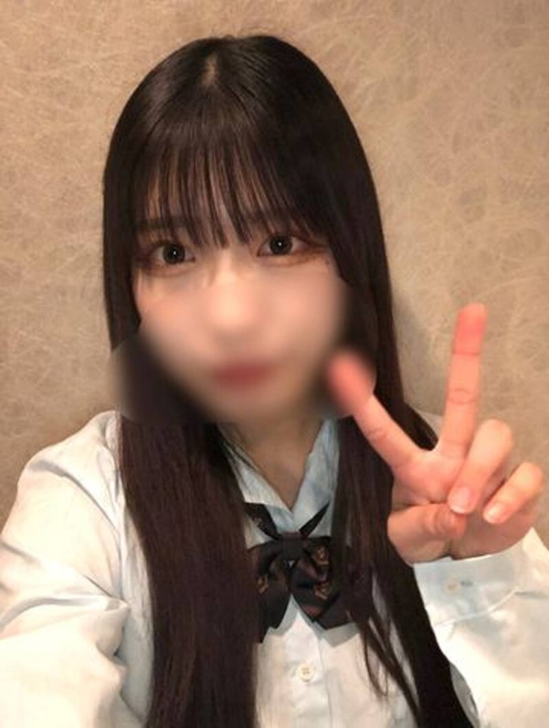 FC2-PPV-4822891 【限量发售】2025年最大的奇迹…与长相酷似野坂46的E罩杯女孩的秘密约会！