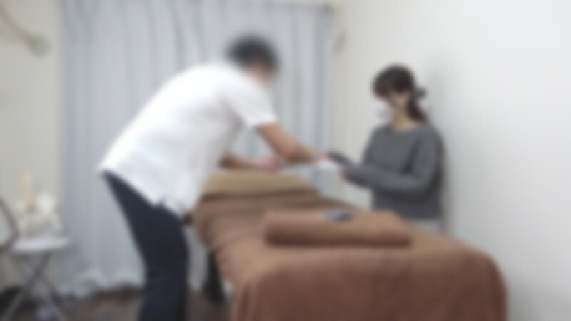 FC2-PPV-4814573 ♡12月28日前半价！ 【无/生奶油派】一位容貌姣好、身材曼妙的魅力OL再次光临本店。她身材火辣，香气怡人。看来她很喜欢热油按摩。