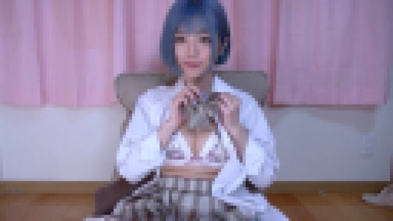 FC2-PPV-4810672 那位coser之前的直播聊天记录，付费直播内容可观看。