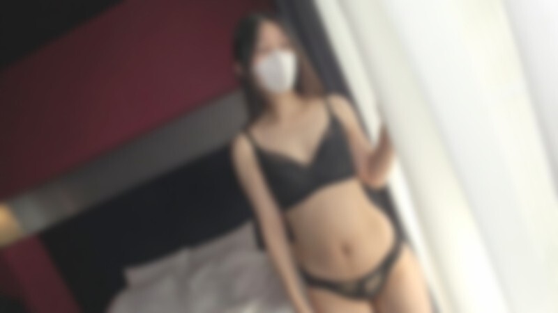 FC2-PPV-4807532 ♡ 12月15日前半价优惠【无码，完全业馀的原始性爱】一位29岁的帅气单身汉！他已经两年没做爱了，他的阴茎已经胀得快要爆炸了！他会用他粗壮的阴茎慢慢地撑开她！