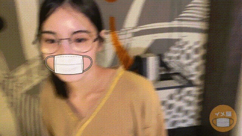 FC2-PPV-4756133 [限时 &amp; 数量 1600pt ⇒ 600pt] 一名在书店工作的大学生获得了她人生中第一次的多重游戏体验 IMEDAMAFC2