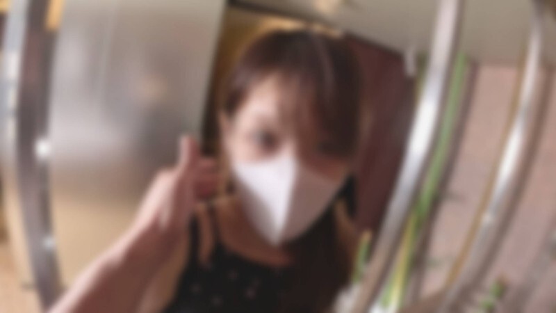 FC2-PPV-4746069 ♡ 半价至8月30日【无码全素人纯天然中出】36岁苗条可爱人妻，喜欢纯天然！内射！外射！吸吮硬屌时的表情性感到快要爆炸！