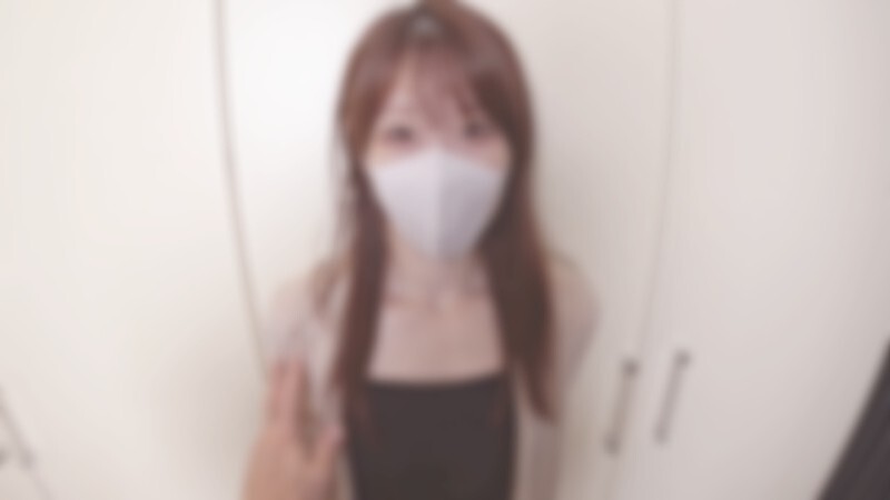 FC2-PPV-4734122 ♡ 半价到8/3【无码，完全素人，纯天然中出】36岁身材绝美的熟女，深谙如何取悦男人！一位身材苗条的可爱妻子，渴望展现她顽皮的一面，却被中年男子粗壮的鸡巴以各种姿势插入。