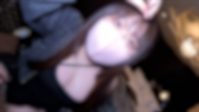 FC2-PPV-4664538 【预计J罩杯】20岁发育的神乳，我揉捏著她那令人惊叹的J罩杯乳房，尽情享受。她的阴部也令人惊叹且极其敏感，她一次又一次达到高潮。