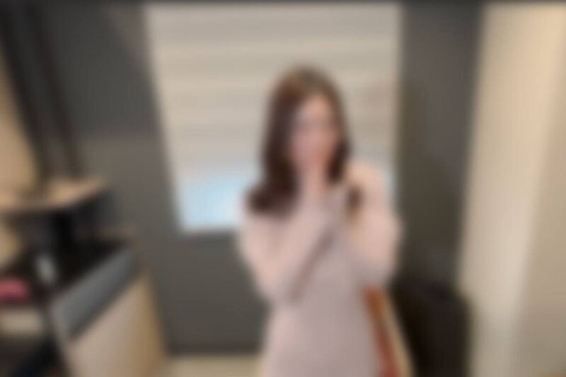 FC2-PPV-4642132 *截至 21 日均可享 85% 折扣* [首次拍摄] [无马赛克] [业馀个人拍摄] [露出脸部] 太色情了！ ！ ！完美美女已降临！ ！