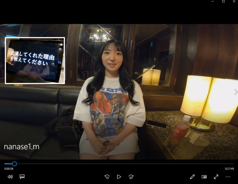 FC2-PPV-4638829 在被说服后，她瞒著男友偷偷拍摄了她的第一个性爱影片。