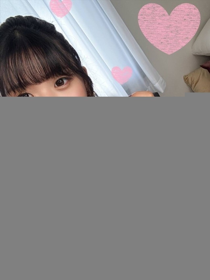 FC2-PPV-4627271 *限时*【滑油*奶】刚产后奶量爆棚的少妻，奶水满满、性欲爆棚，和别的男人的棍子深度激烈中出！