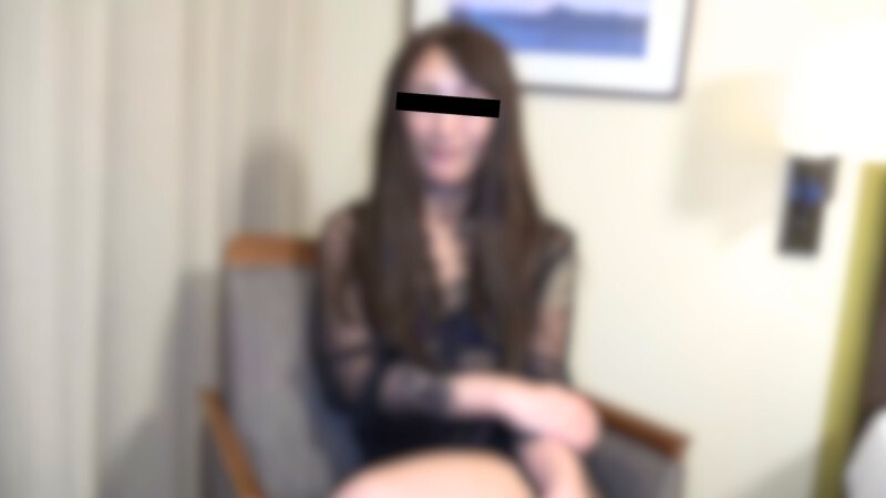 FC2-PPV-4569079 【首次限定特价！ 】 感性的喘气声音超色情！与淫荡女人进行全速性爱，她一定会用真空口交射到任何鸡巴上！