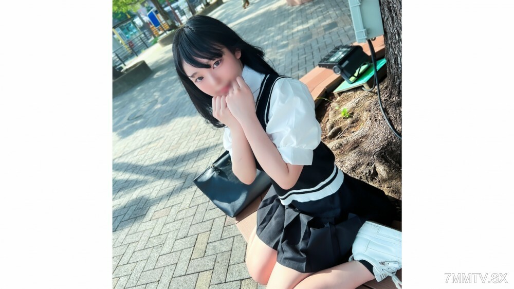 FC2-PPV-4543291 Shojibisutatsu/外面！限时3天！ ③美女巨乳大学生，20岁，灵活谦虚！ 3）我在做什么**，然而，当我在这里的时候，我并不是一只真正的山雀… 3.