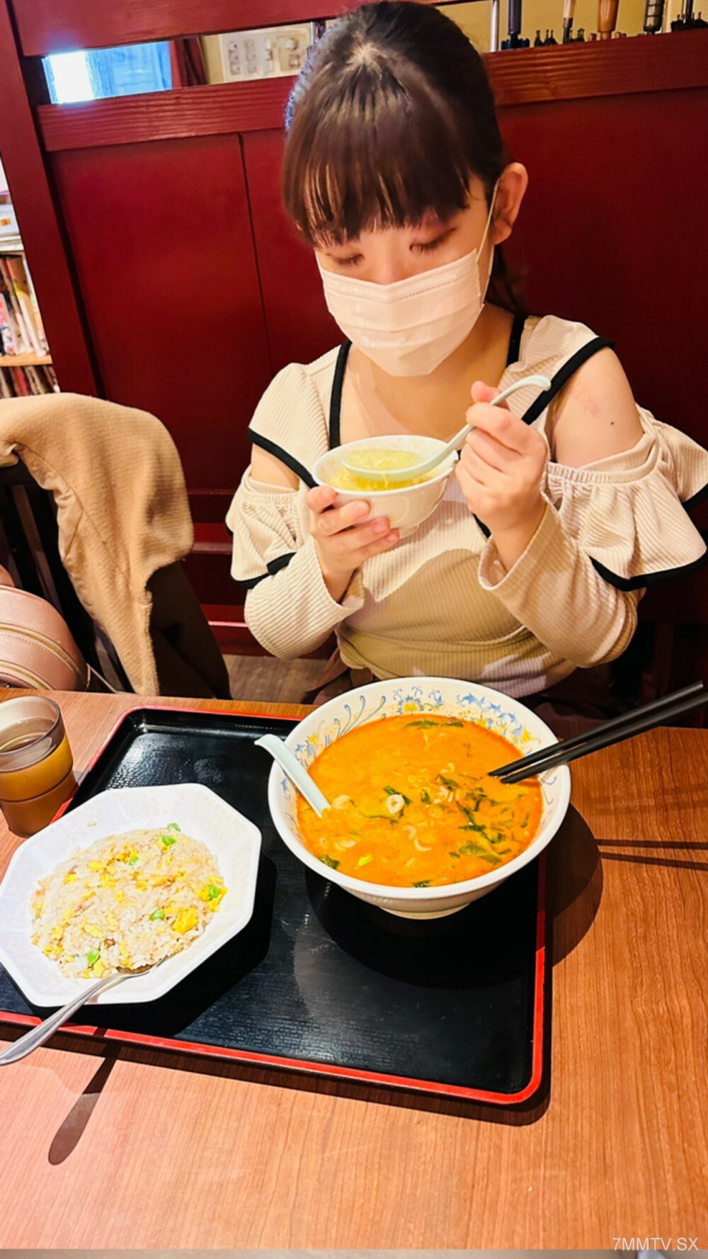 FC2-PPV-4528532 性爱和开始