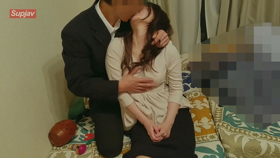 FC2-PPV-1234542 [个人] 试图逃跑的美丽年轻妻子被陌生人的两根棍子强奸并绝望地中出