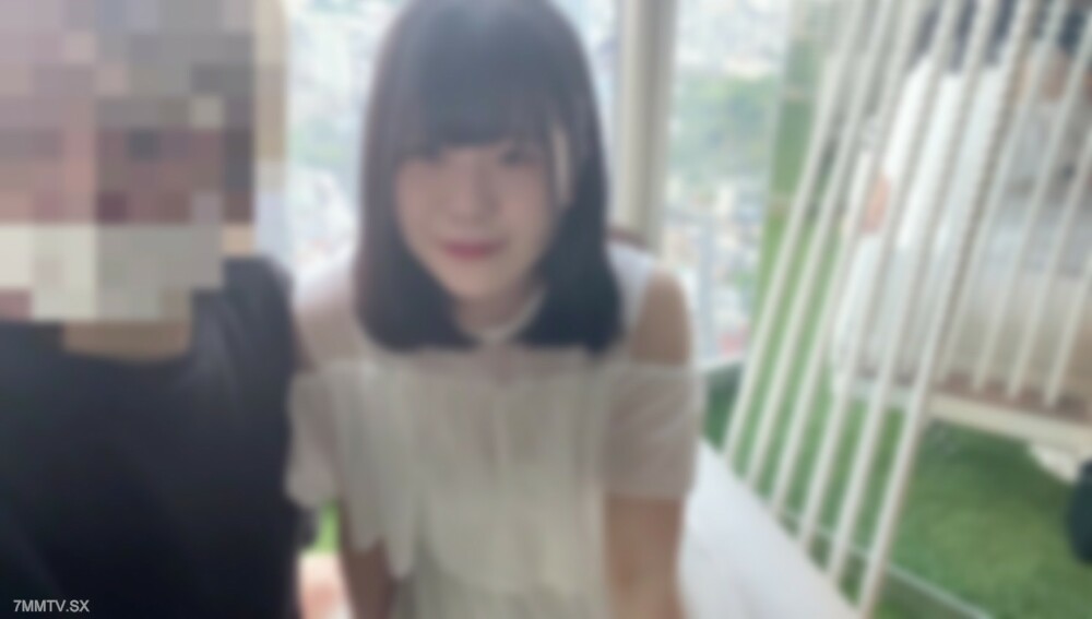 FC2-PPV-4382850 一岁的新成人，有著和谐的肤色和整齐的黑发。 Icharab入职庆典，是最爱的女孩，是成功的女人！之后，大量的情色爱情制作完成。