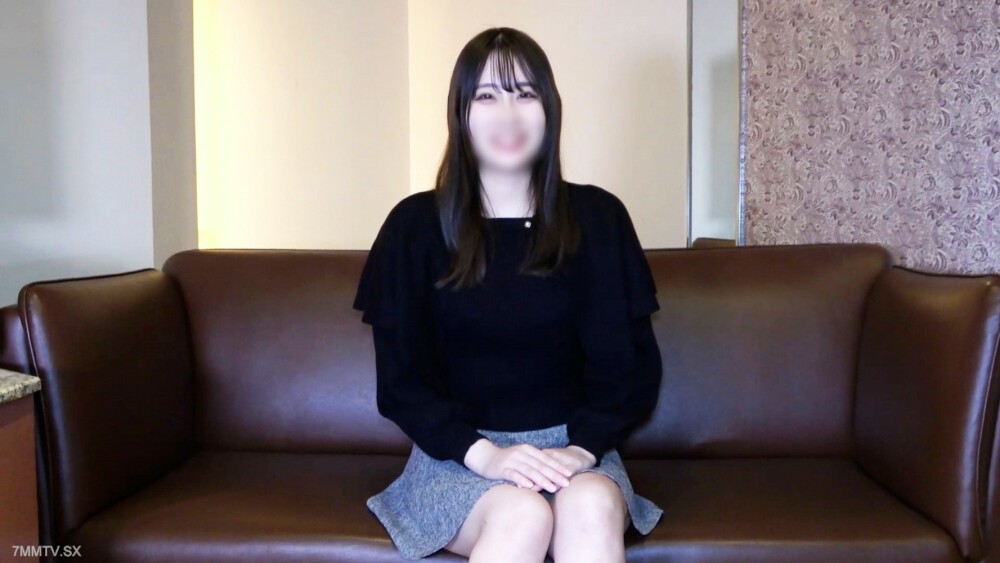 FC2-PPV-4124795 [伊茶伊茶] [Cosplay] 身高173cm E罩杯长发美女穿cosplay衣服！我咬著舌尖，一边摩擦著舌头，一边在手指下方射精了！ *高品质无框版