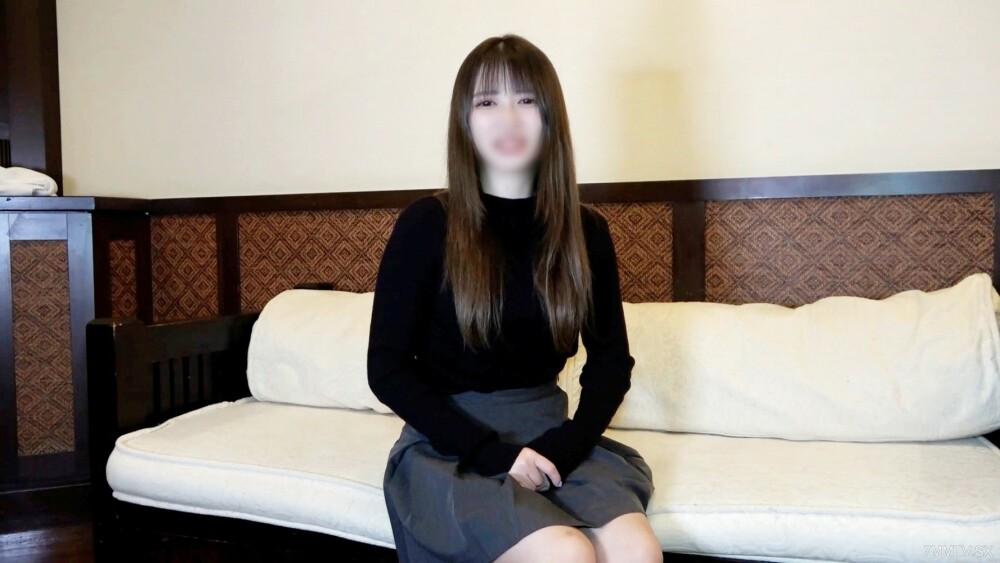 FC2-PPV-4082355 来自神秘外国汽车经销店的美丽艺人！白皙美体上大量中出！ ！ *高水平的框架外分析