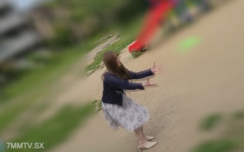 FC2-PPV-3624957 受托的老师在家被别人粘著，不断奴役射精G奶单亲妈妈