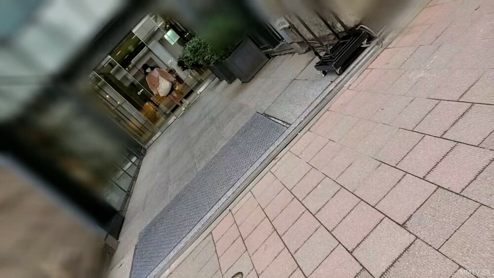 FC2-PPV-3596882 F 白杯美女○女人Momo-chan。城内发展了粉丝，引入了丝绸。一侧散发著偶像的气息，一侧则处于阴影之中。 。